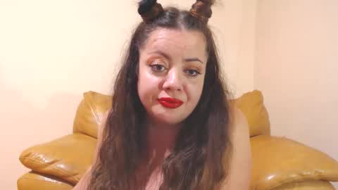 Cassie online show from 28, 9, 2025