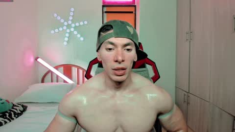 Snapshot of luisfernikesportboy chatting on 6, 1, 2025 Luis Fer PVT IS OPEN online show from 6, 1, 2025