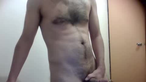Snapshot of luismartinez666 chatting on 9, 5, 2026 Lus online show from 9, 5, 2026