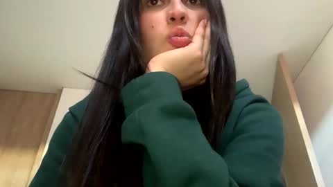 Snapshot of luissa_p chatting on 11, 9, 2025 Luissa online show from 11, 9, 2025