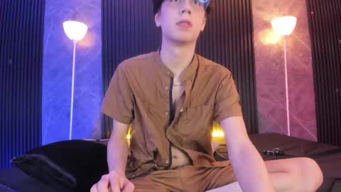 Snapshot of luixdust1 chatting on 5, 11, 2025 luixdust1 online show from 5, 11, 2025