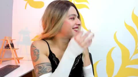 Luka Castillo online show from 22, 10, 2025