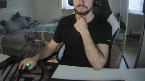 lukasschoetz online show from 11, 2, 2025