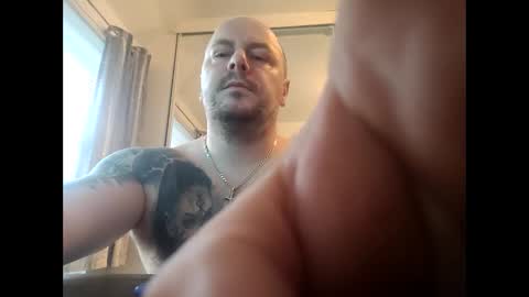 lukasz1808 online show from 4, 4, 2026