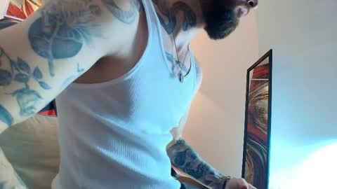 Snapshot of luke_davis01 chatting on 1, 6, 2026 LUKE online show from 1, 6, 2026