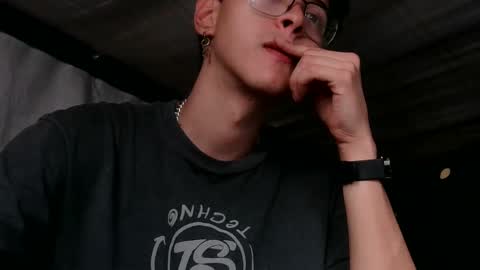 Snapshot of luke_rex chatting on 13, 2, 2025 luke online show from 13, 2, 2025