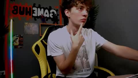 Luke online show from 2, 12, 2025