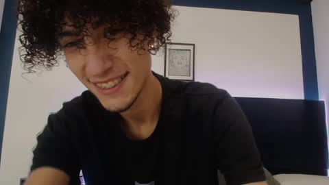 Snapshot of lukeaaron_ chatting on 4, 12, 2024 Luke online show from 4, 12, 2024