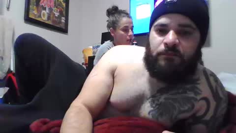 Snapshot of lukeandliz25 chatting on 9, 5, 2026 DarkSideDuo69 online show from 9, 5, 2026