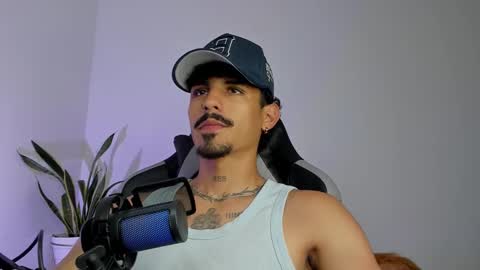 Luke Taylor online show from 3, 3, 2026