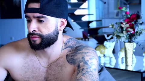 Lukhas f4f online show from 27, 1, 2025