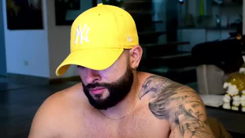 Lukhas f4f online show from 11, 2, 2025