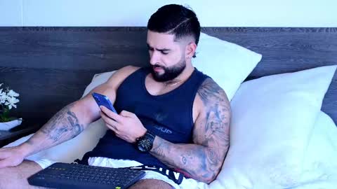 Lukhas f4f online show from 7, 10, 2025