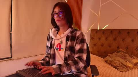 Cookie  online show from 27, 3, 2026