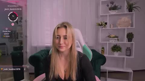 Lily online show from 13, 11, 2025