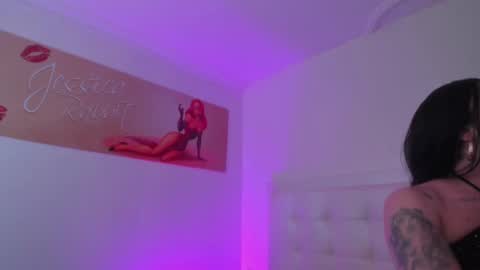 BRENDA TATIANA online show from 18, 1, 2025