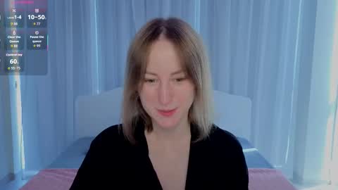 Snapshot of luluchiiii chatting on 15, 9, 2025 Lily online show from 15, 9, 2025