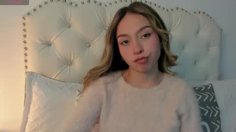 Snapshot of luluuberry chatting on 21, 3, 2026 luluuberry online show from 21, 3, 2026