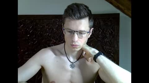 Andrew independent model 2000-0000 CET daily online show from 1, 3, 2026