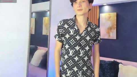 Snapshot of lumiernova chatting on 28, 5, 2026 Lumier online show from 28, 5, 2026