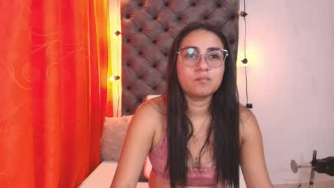 Luna  online show from 11, 1, 2026