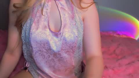 luna1vibe online show from 20, 12, 2025