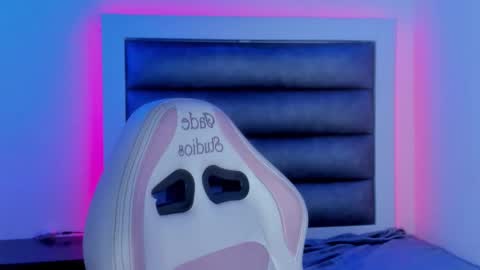 Snapshot of luna__scarlett chatting on 23, 2, 2026 luna online show from 23, 2, 2026