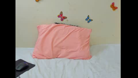 Snapshot of luna_bellla chatting on 6, 5, 2026 Luna online show from 6, 5, 2026