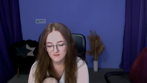 Snapshot of luna_berryy chatting on 19, 12, 2024 luna_berryy online show from 19, 12, 2024