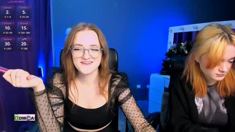 Snapshot of luna_berryy chatting on 3, 2, 2025 luna_berryy online show from 3, 2, 2025