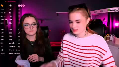 Snapshot of luna_berryy chatting on 1, 3, 2025 luna_berryy online show from 1, 3, 2025