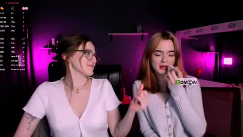 Snapshot of luna_berryy chatting on 12, 3, 2025 luna_berryy online show from 12, 3, 2025