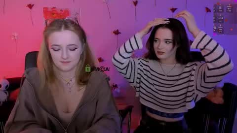 luna_berryy online show from 21, 3, 2026