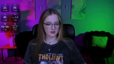 luna_berryy online show from 31, 3, 2026