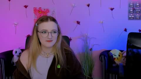 Snapshot of luna_berryy chatting on 29, 5, 2026 luna_berryy online show from 29, 5, 2026