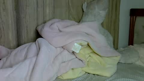 maskedmalkia online show from 25, 4, 2026