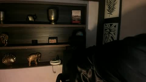 luna_ferrari online show from 17, 4, 2026