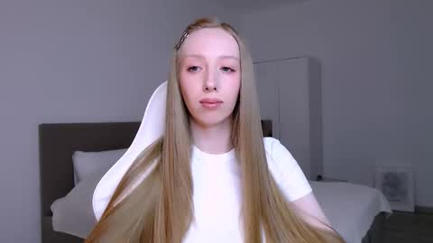 Luna online show from 8, 2, 2026