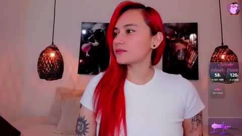 Snapshot of luna_lobooo chatting on 21, 10, 2025 LUNA LOBOO online show from 21, 10, 2025