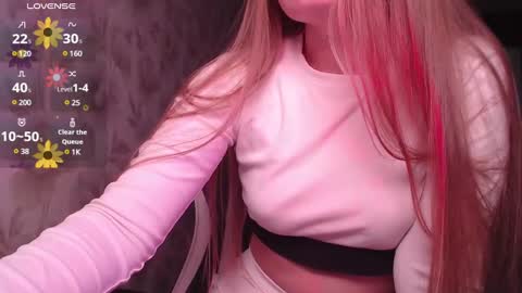 Luna online show from 8, 2, 2025