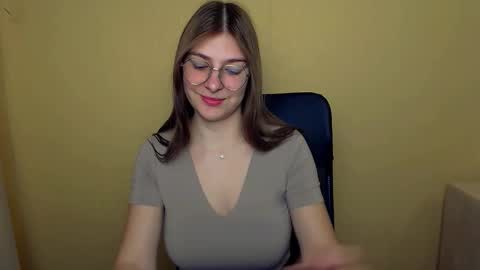 Luna online show from 11, 10, 2025