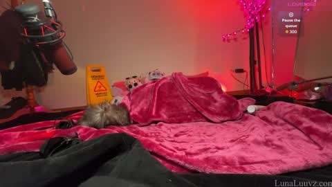 Luna Luuvz online show from 24, 2, 2026