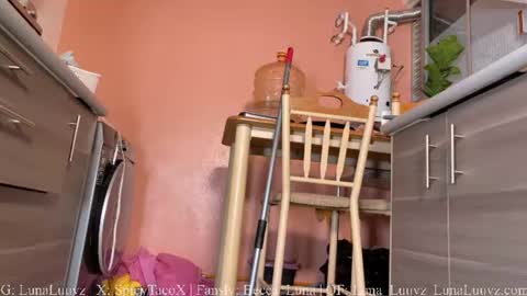 Luna Luuvz online show from 21, 6, 2026