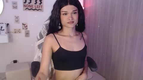 Luna online show from 22, 4, 2026