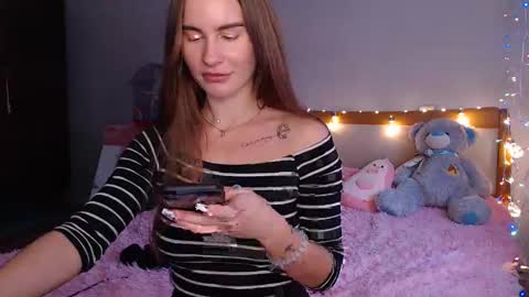 Snapshot of luna_moon77 chatting on 6, 12, 2024 Luna online show from 6, 12, 2024
