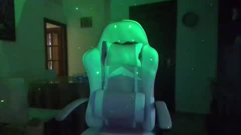 Luna online show from 27, 2, 2026