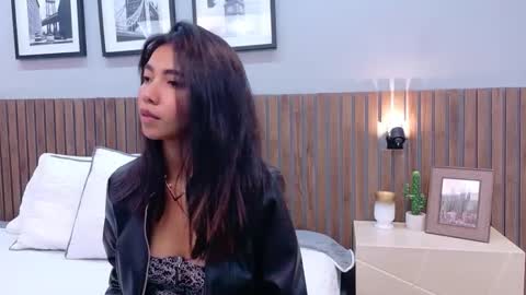 LUNA  online show from 6, 3, 2026