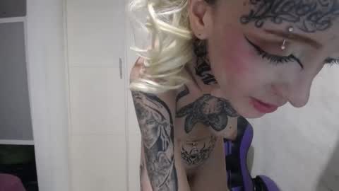 Snapshot of luna_rosita chatting on 19, 1, 2025 Luna online show from 19, 1, 2025