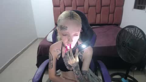 Snapshot of luna_rosita chatting on 16, 2, 2025 Luna online show from 16, 2, 2025