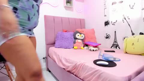 Snapshot of luna_sh chatting on 26, 9, 2025 luna online show from 26, 9, 2025